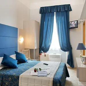 https://albergo-marechiaro.it-romehotels.com